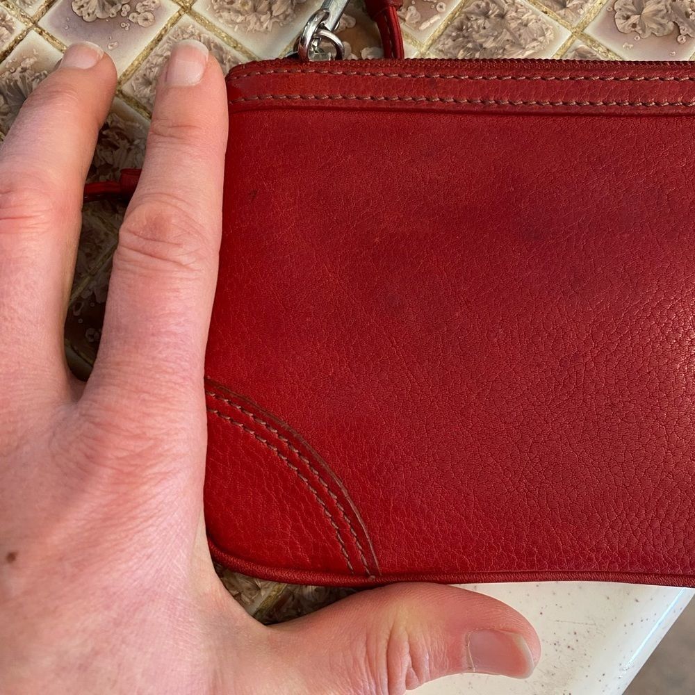 Vintage Fossil Fire Engine Red leather mini clutch‎ wristlet - Picture 6 of 7